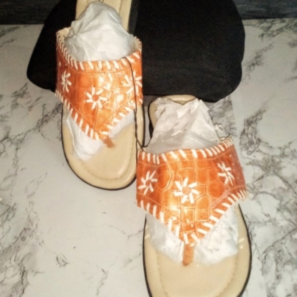 Vintage NWOT Women's  Whipped-stitch Upper Leather Sandals Orange/White size 7